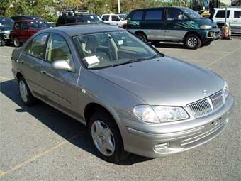 2001 Nissan Bluebird