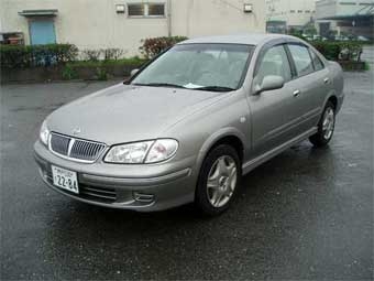 2001 Nissan Bluebird