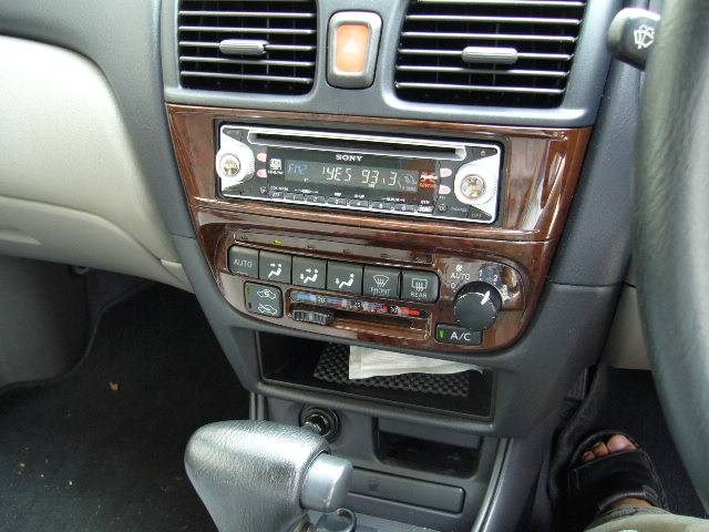 2001 Nissan Bluebird