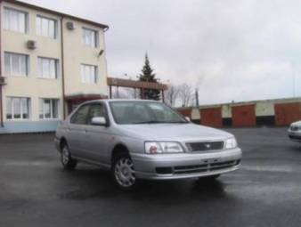 2001 Nissan Bluebird