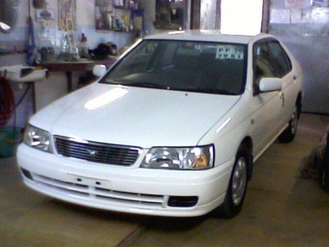 2001 Nissan Bluebird