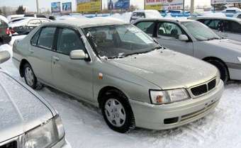 2001 Nissan Bluebird