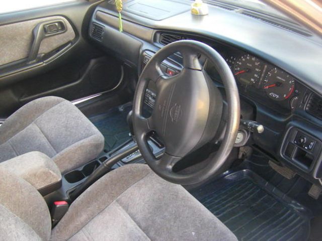 2001 Nissan Bluebird