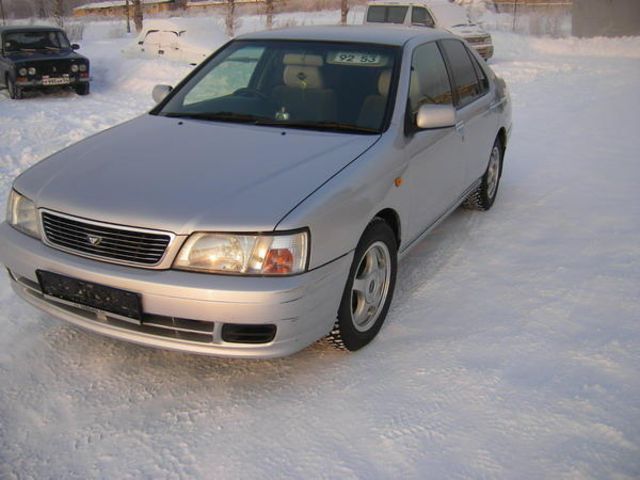 2001 Nissan Bluebird