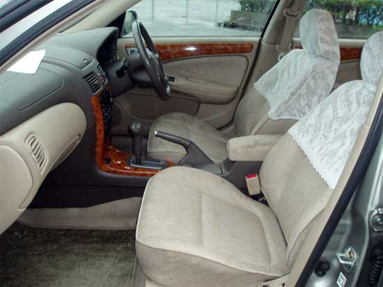 2001 Nissan Bluebird Pictures