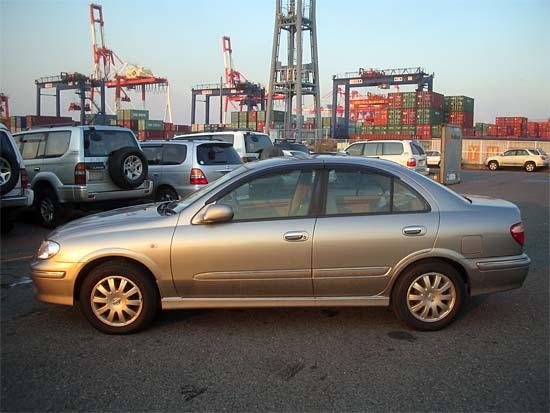 2001 Nissan Bluebird Pictures