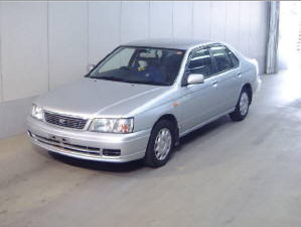 2001 Nissan Bluebird Pictures