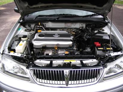 2001 Nissan Bluebird Images