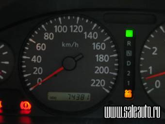 2001 Nissan Bluebird Pics