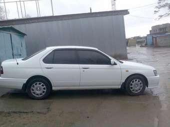 2001 Nissan Bluebird Photos