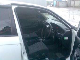 2001 Nissan Bluebird Photos