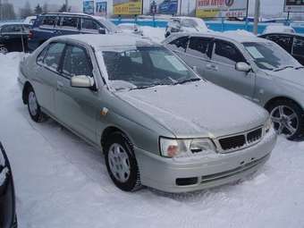 2001 Nissan Bluebird Pics