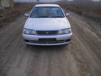 2001 Nissan Bluebird Pictures