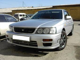 2001 Nissan Bluebird Photos