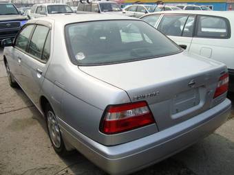 2001 Nissan Bluebird Photos