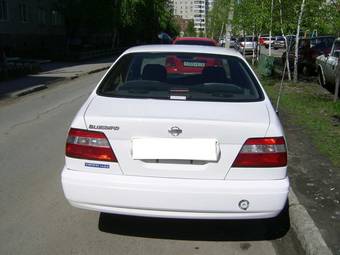 2001 Nissan Bluebird Pictures