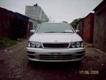 2001 Nissan Bluebird Pictures