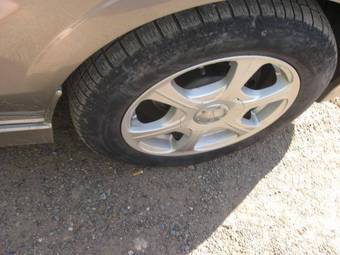 2001 Nissan Bluebird Pics