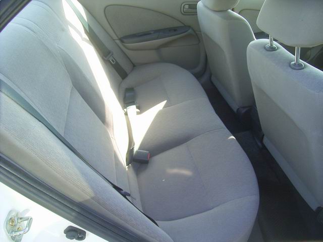 2002 Nissan Bluebird Pictures