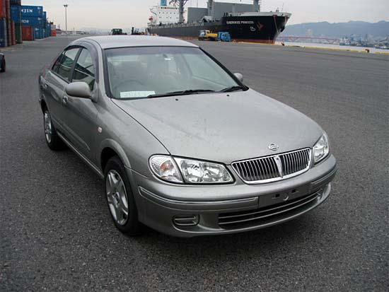 2002 Nissan Bluebird Photos