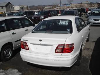 2002 Nissan Bluebird Photos