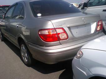 2002 Nissan Bluebird Pics