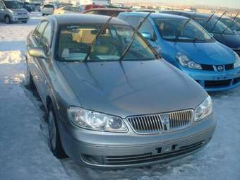 2003 Nissan Bluebird