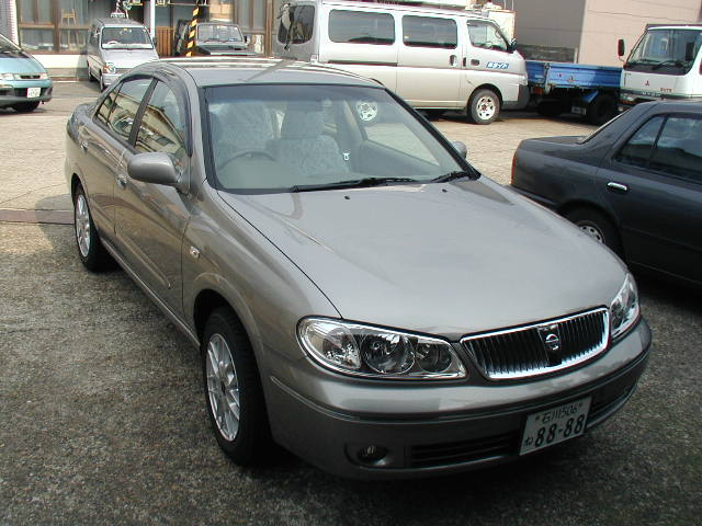 2003 Nissan Bluebird Pics