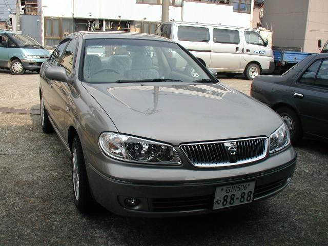 2003 Nissan Bluebird Pictures