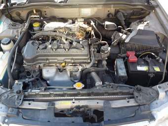 2003 Nissan Bluebird Pictures