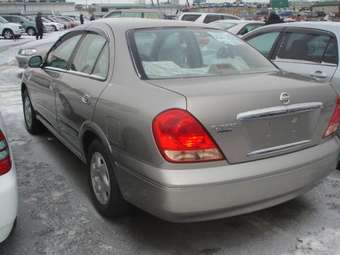 2003 Nissan Bluebird Photos