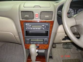 2003 Nissan Bluebird Pictures