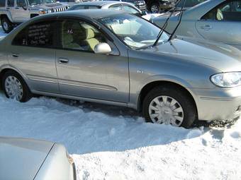 2003 Nissan Bluebird Pictures