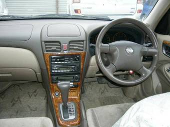 2003 Nissan Bluebird Photos