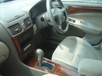2003 Nissan Bluebird Pictures