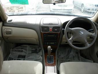 2003 Nissan Bluebird Images