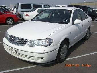 2003 Nissan Bluebird Photos