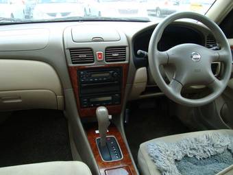 2003 Nissan Bluebird Pictures