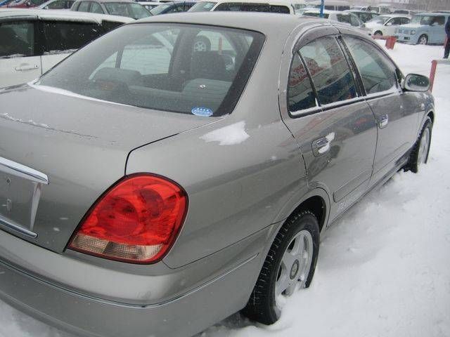 2004 Nissan Bluebird