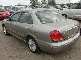 2004 Nissan Bluebird Photos