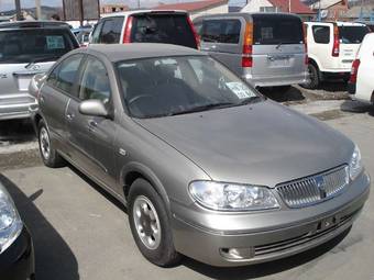 2005 Nissan Bluebird Pictures