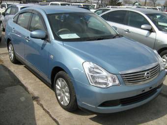 2006 Nissan Bluebird Pictures