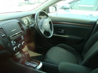 2006 Nissan Bluebird Pictures