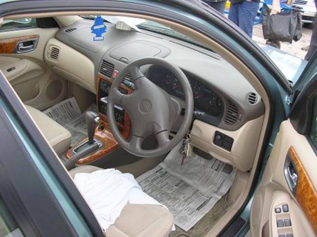 2000 Nissan Bluebird Sylphy