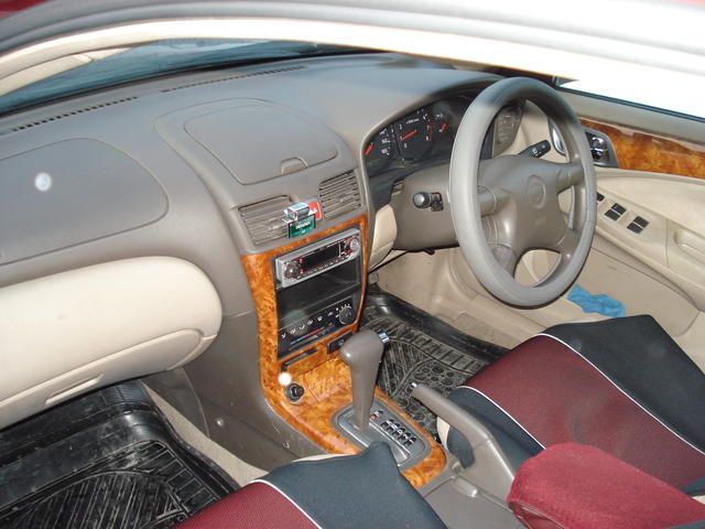 2000 Nissan Bluebird Sylphy