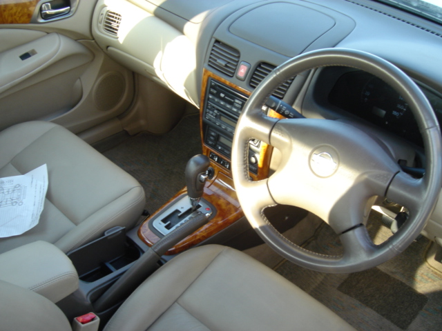2000 Nissan Bluebird Sylphy Pictures