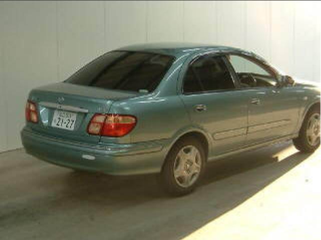 2000 Nissan Bluebird Sylphy Images