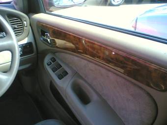 2000 Nissan Bluebird Sylphy Pictures