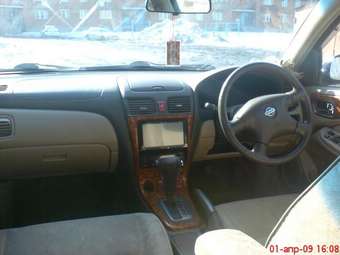 2000 Nissan Bluebird Sylphy Photos