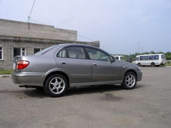2000 Nissan Bluebird Sylphy Photos